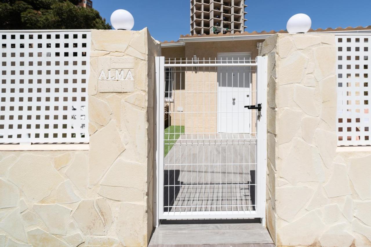 Apartamento Alma Con Terreno Privado Y Parking Compartido - A 800M De Playa Poniente Benidorm Exterior photo